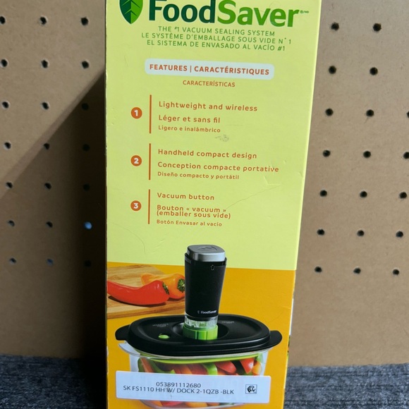 FoodSaver Handheld Vacuum Sealer with Docking Station - Picture 2 of 4